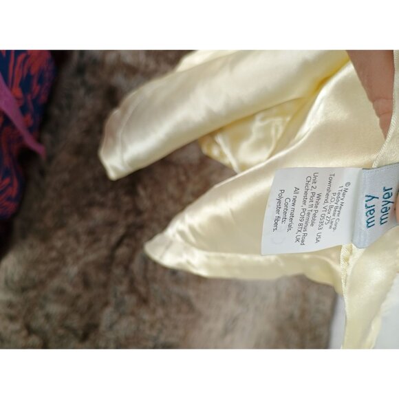 Mary Meyer Lamb Soft Baby Security Blanket With Satin Trim plush stuffed toy‎ - Picture 5 of 8